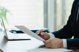 応募資格の有無